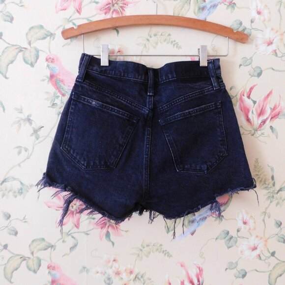 🦌 Abercrombie & Fitch High Rise The Mom Short Raw Hem Frayed Black Shorts - Picture 3 of 14